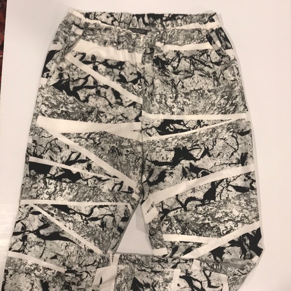 TOPSHOP black/white elastic waisted & ankle pant - Picture 3 of 8